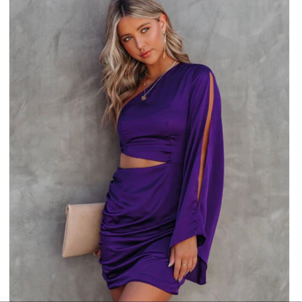 Vici One Shoulder Cutout Dress